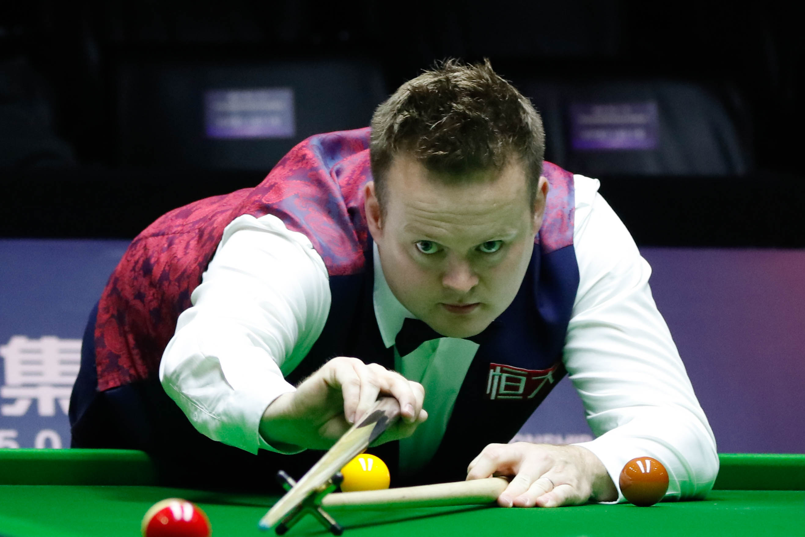 他将肩负着 他将肩负着