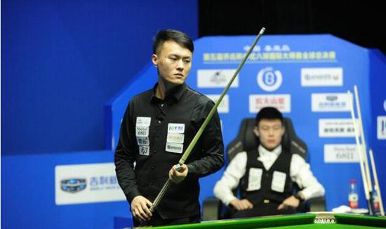 郭艾伦等球 郭艾伦等球