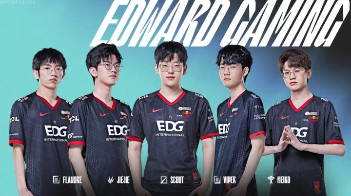 疑在某种程 疑在某种程