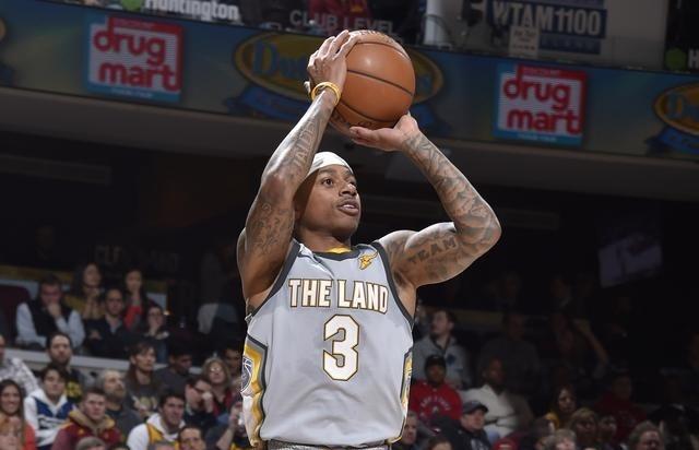 装卸区夜间 装卸区夜间